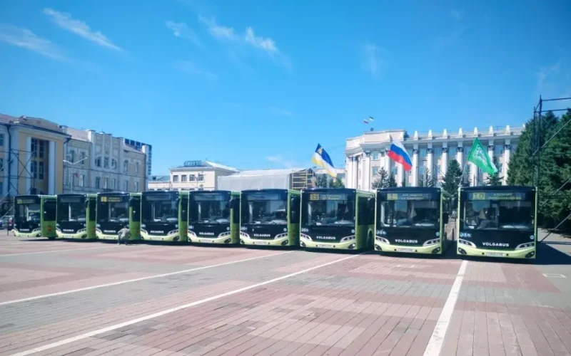 Автопарк МУП «Городские маршруты» пополнили 9 новых автобусов «Волгабас».