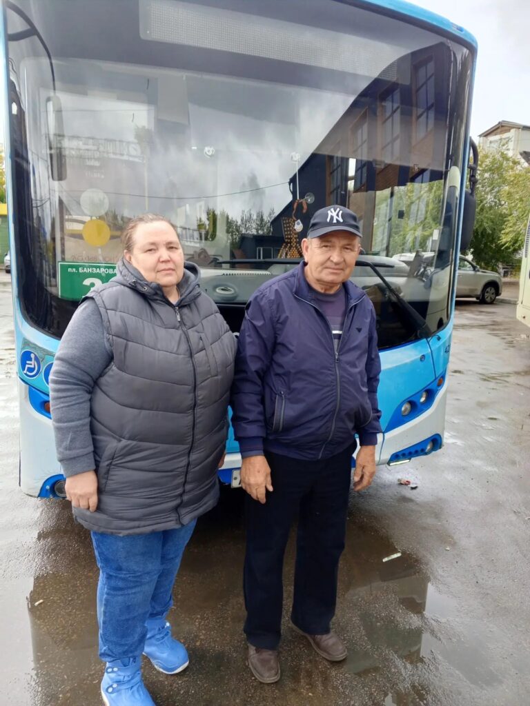 Экипаж автобуса маршрута №3 оказал помощь пассажирке, потерявшей сознание.