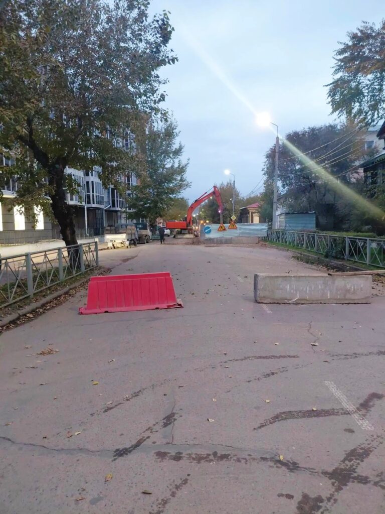 Временно перекрыто движение транспорта на ул. Смолина.